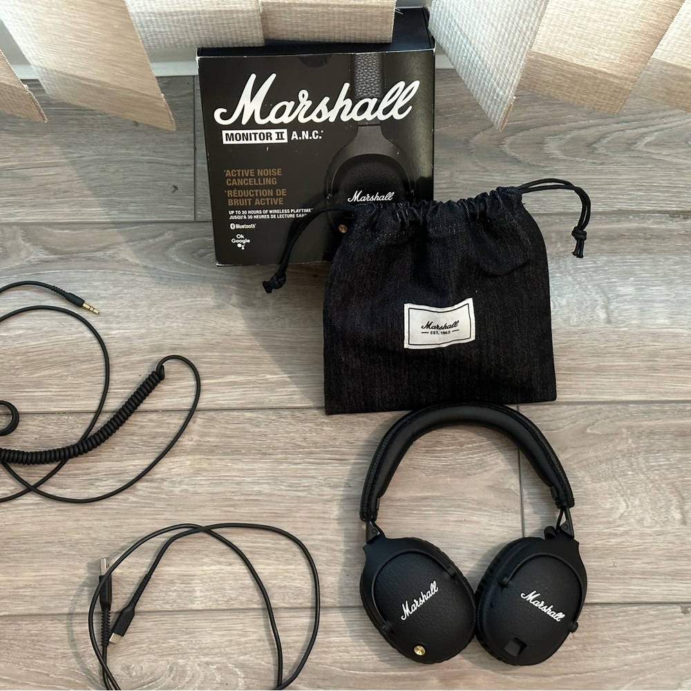 Marshall noise cancelling headphones